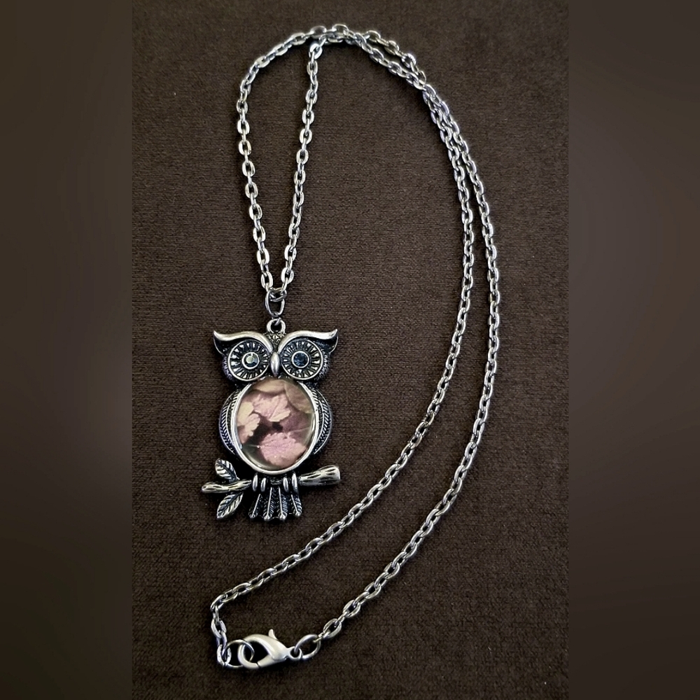 VINTAGE INTRICATE OWL PENDANT NECLACE - 21" CHAIN - UNIQUE!!